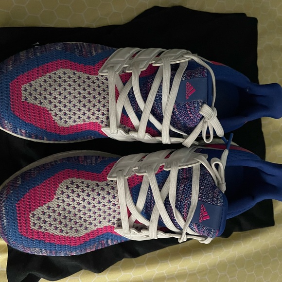 Men’s Adidas Ultraboost size 12 - Picture 1 of 4